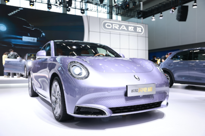 Apollo近百款合作車型亮相廣州車展，累計(jì)搭載超700萬輛，軟件服務(wù)引領(lǐng)汽車智能化新浪潮